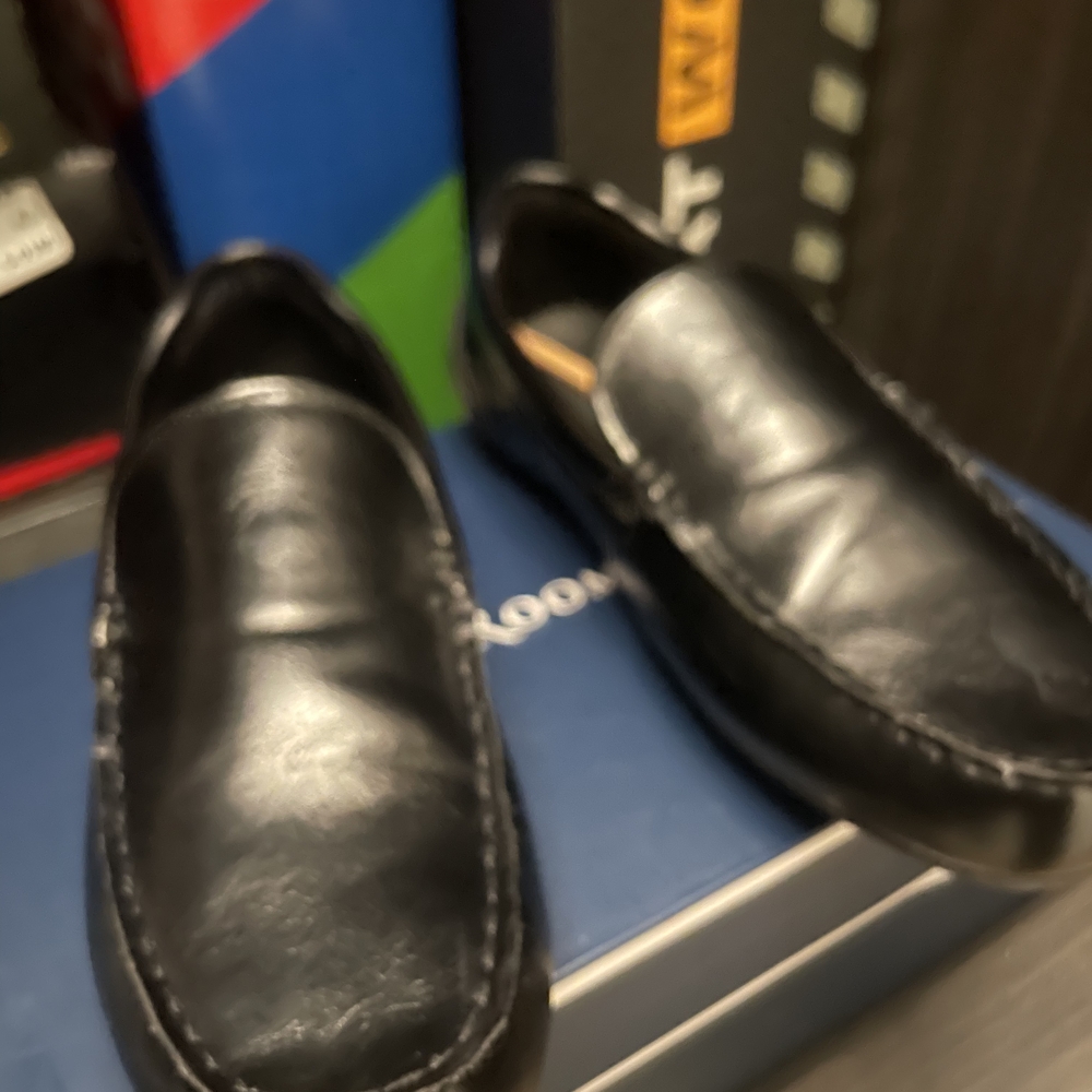 Club Room Black Leather Slip-On Loafers